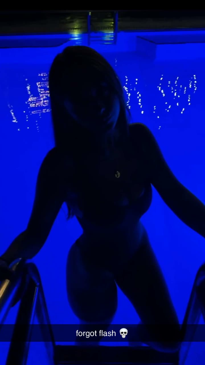 sophieraiin snapchat image archive image