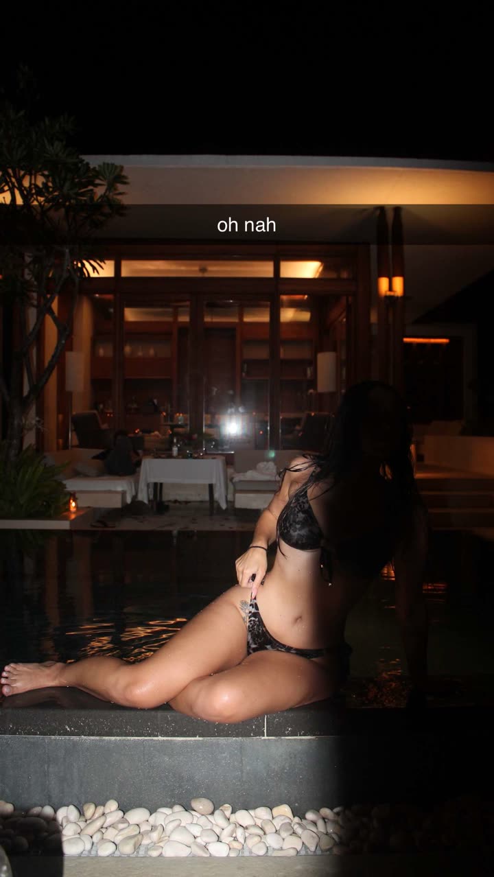 sophieraiin snapchat image archive image