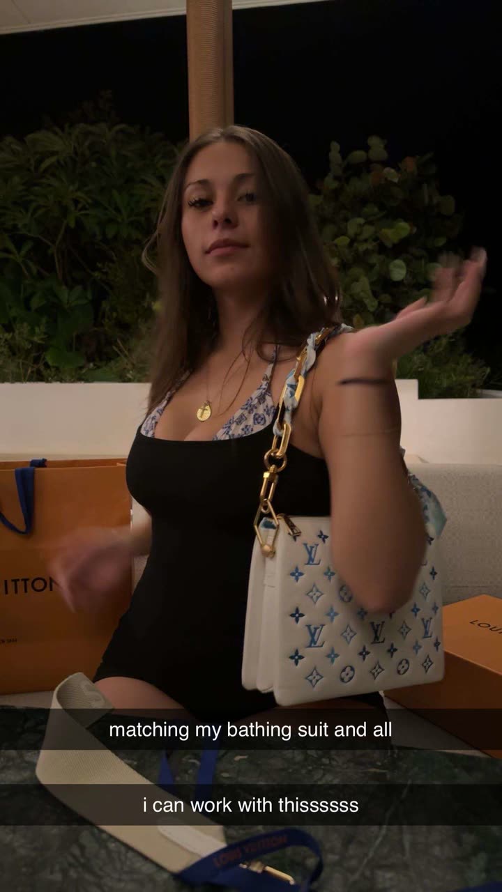 sophieraiin snapchat image archive image