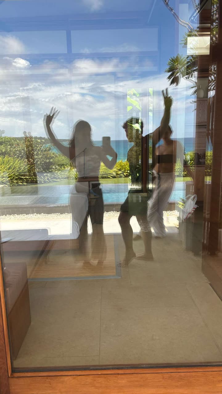 sophieraiin snapchat image archive image