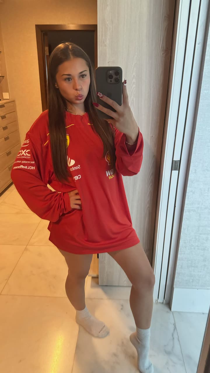 sophieraiin snapchat image archive image