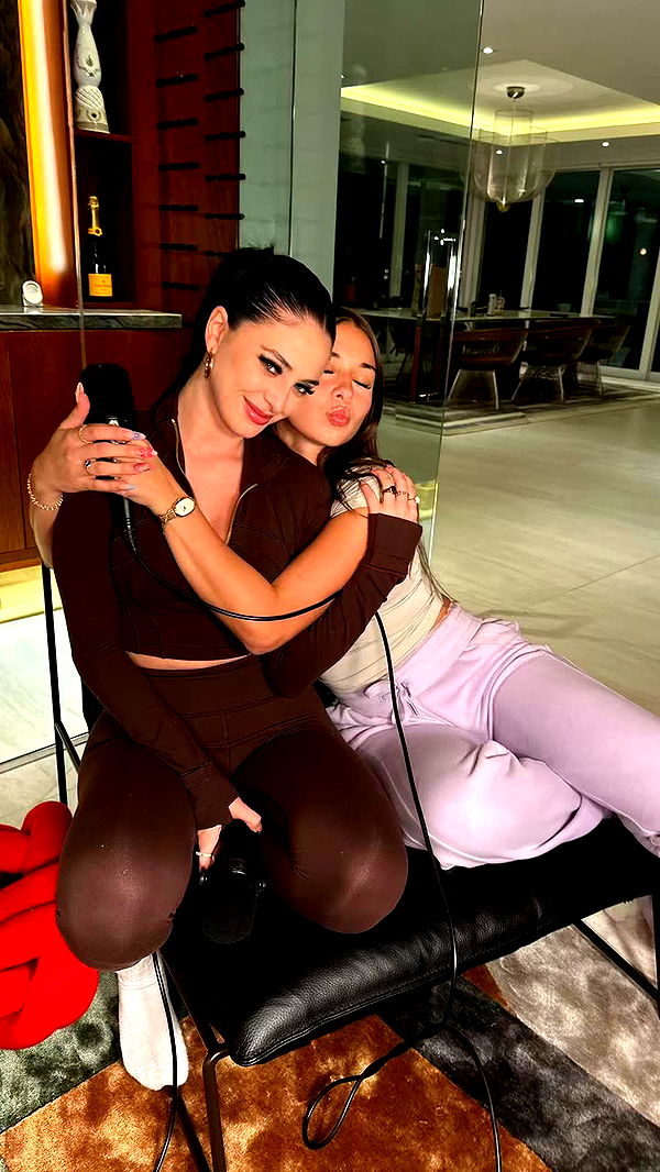 sophieraiin image ~ Altpins