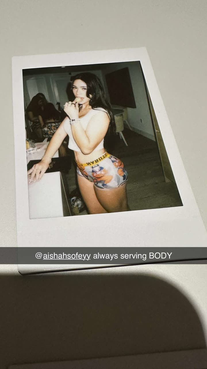 sophieraiin snapchat image archive image