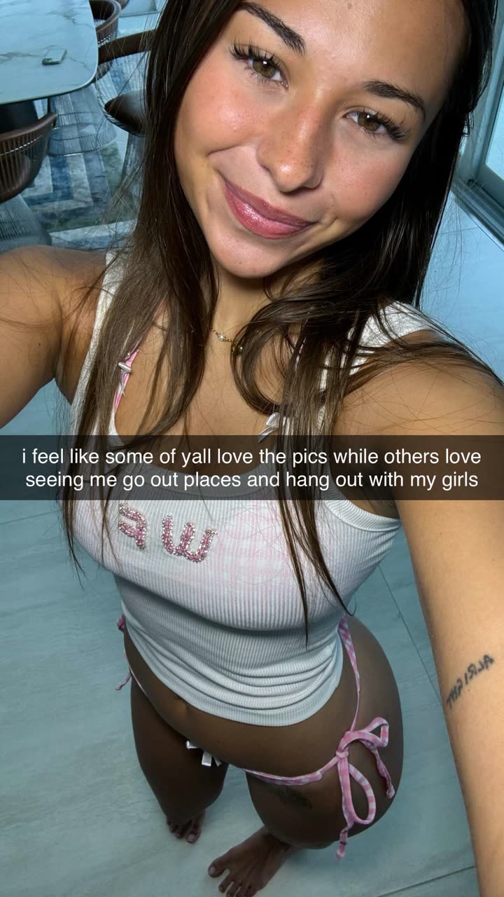 sophieraiin snapchat image archive image