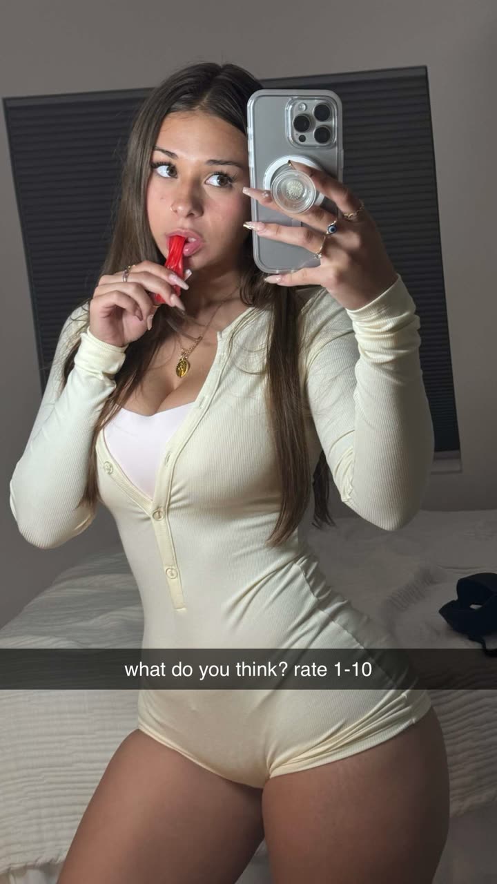 sophieraiin snapchat image archive image