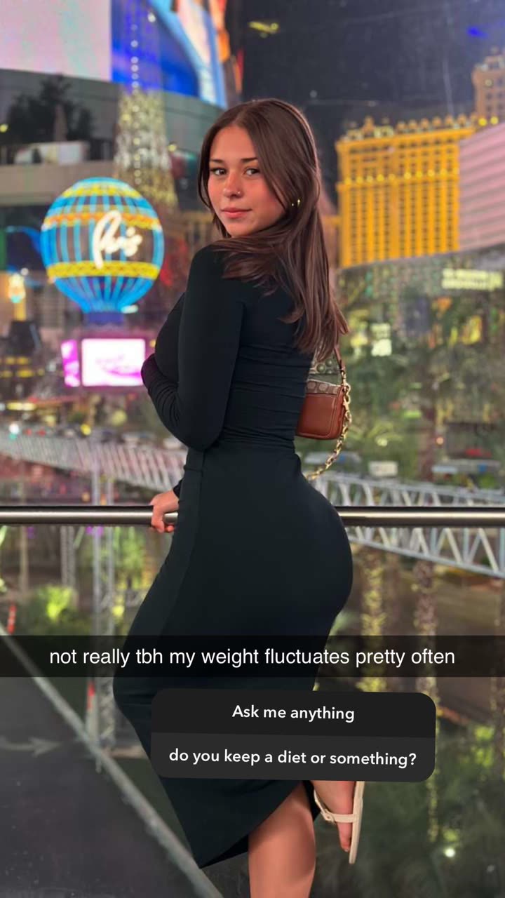 sophieraiin snapchat image archive image