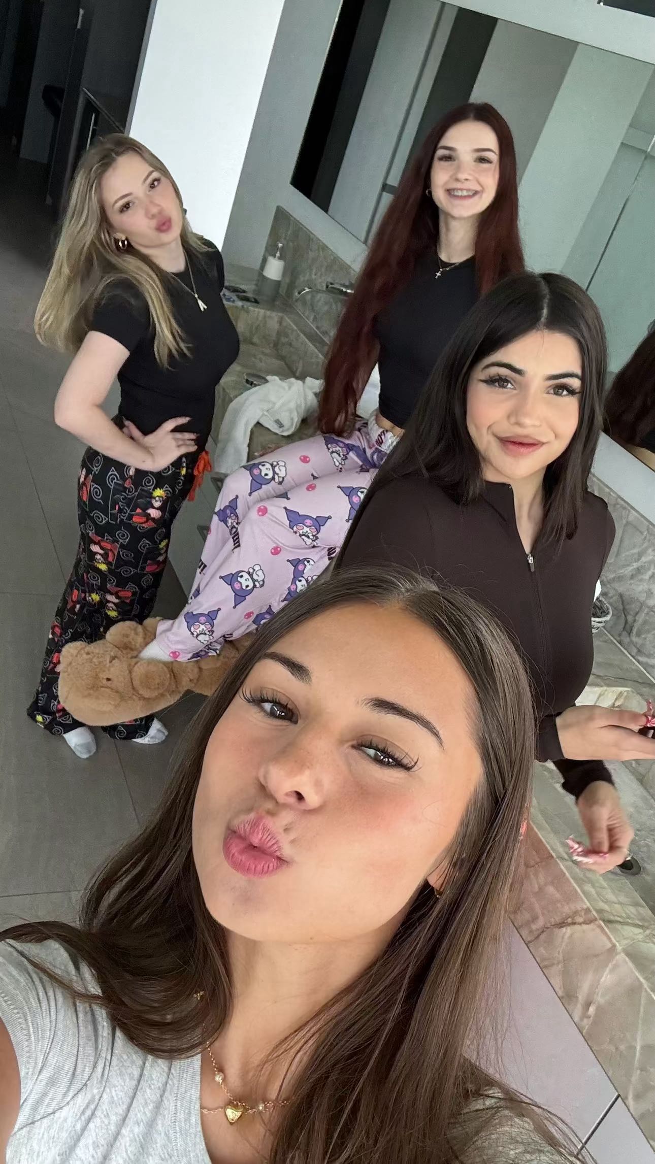 sophieraiin snapchat image archive image