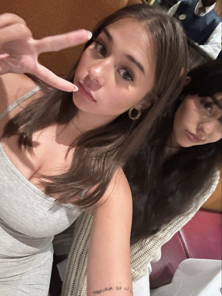 sophieraiin snapchat image archive image