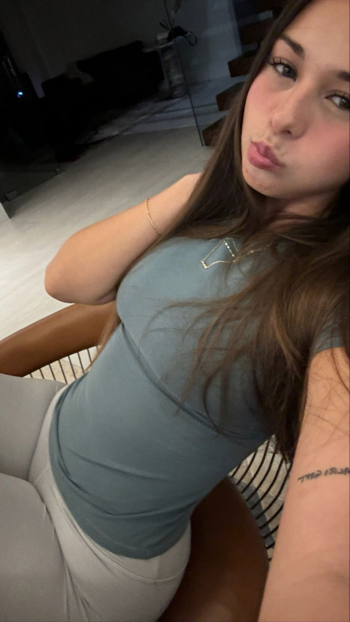 sophieraiin snapchat image archive image