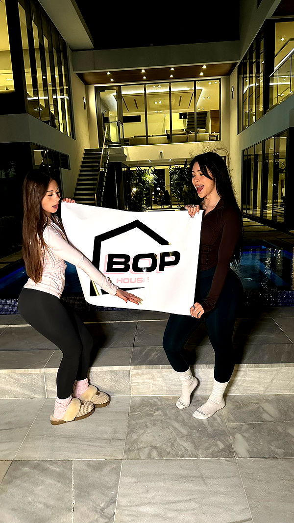 sophieraiin image ~ Altpins