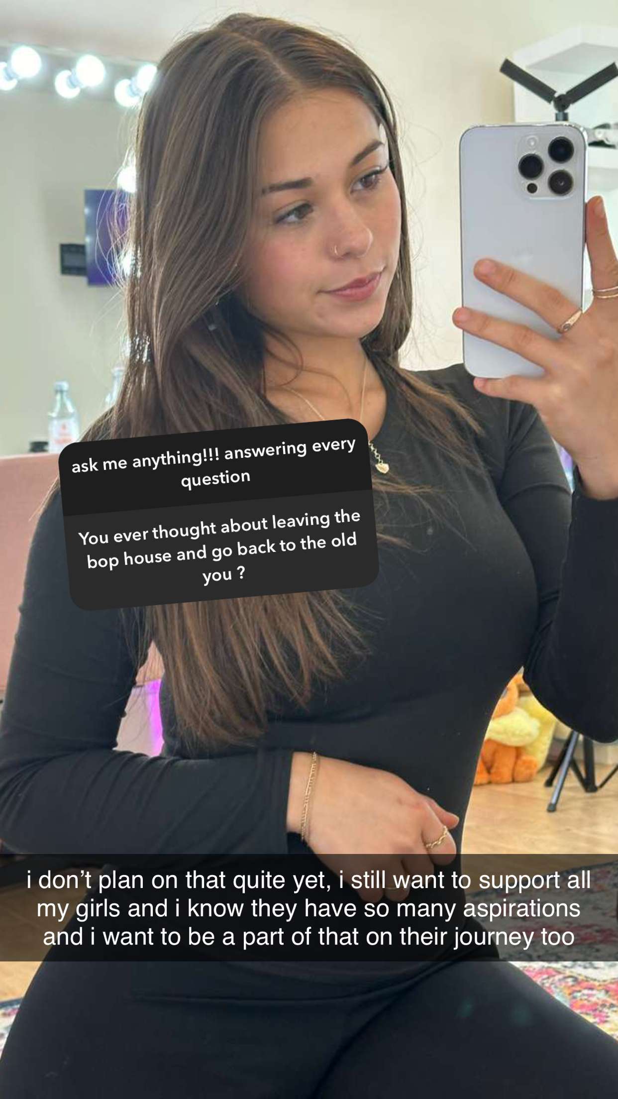 sophieraiin snapchat image archive image