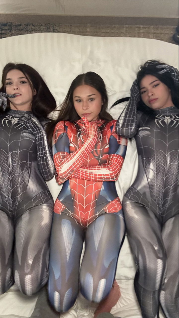 sophieraiin snapchat image archive image