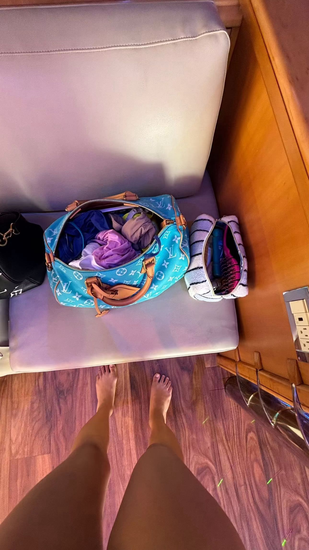 sophieraiin snapchat image archive image