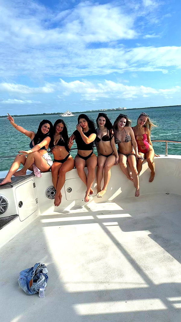 sophieraiin image ~ Altpins