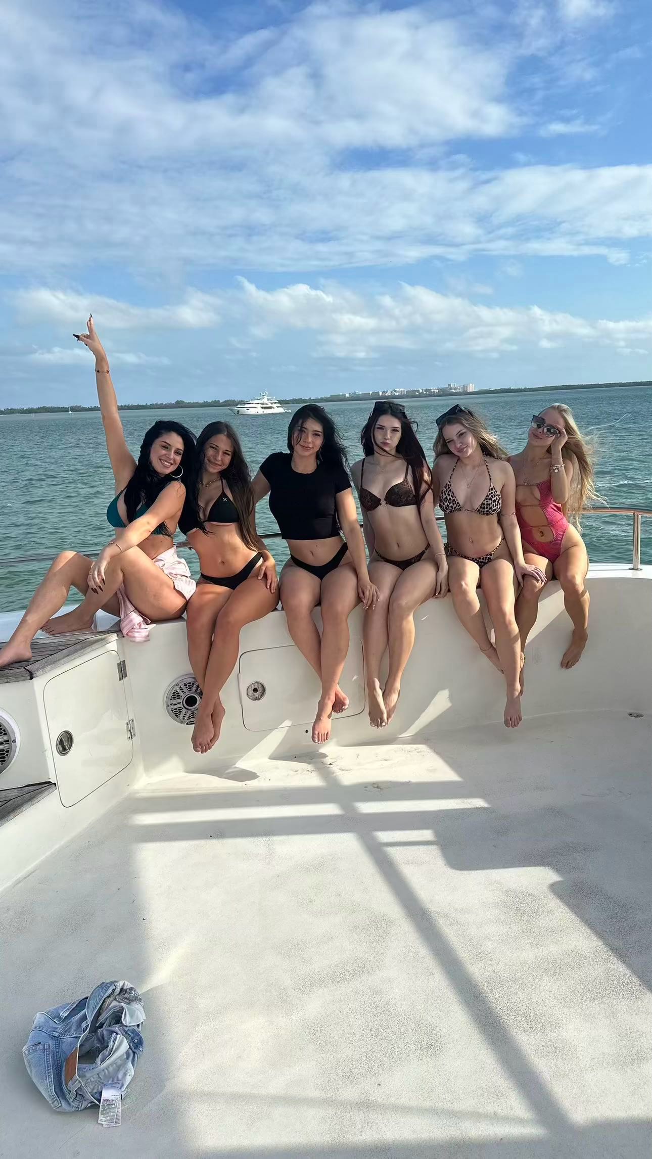 sophieraiin snapchat image archive image