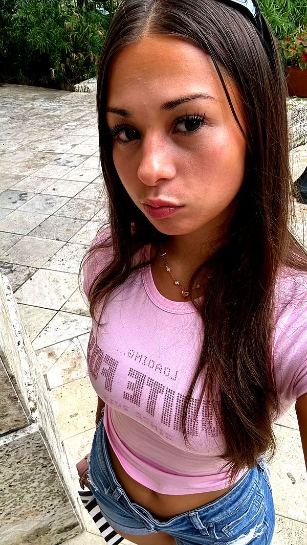 sophieraiin image ~ Altpins