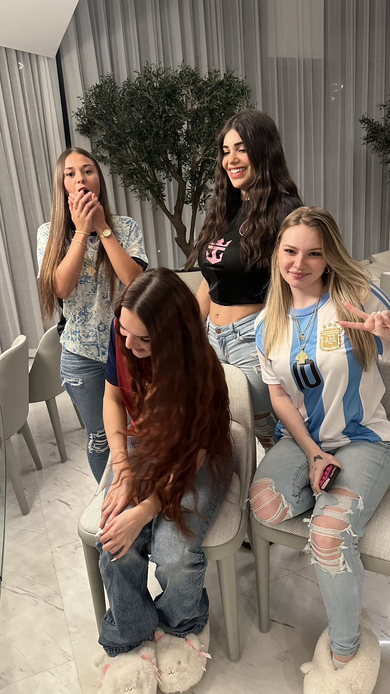 sophieraiin snapchat image archive image