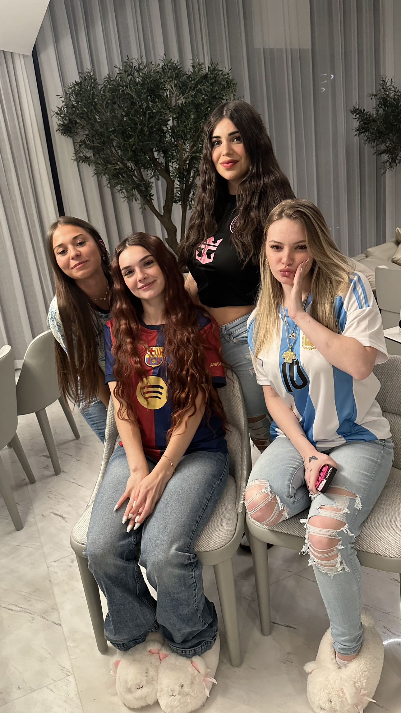 sophieraiin snapchat image archive image