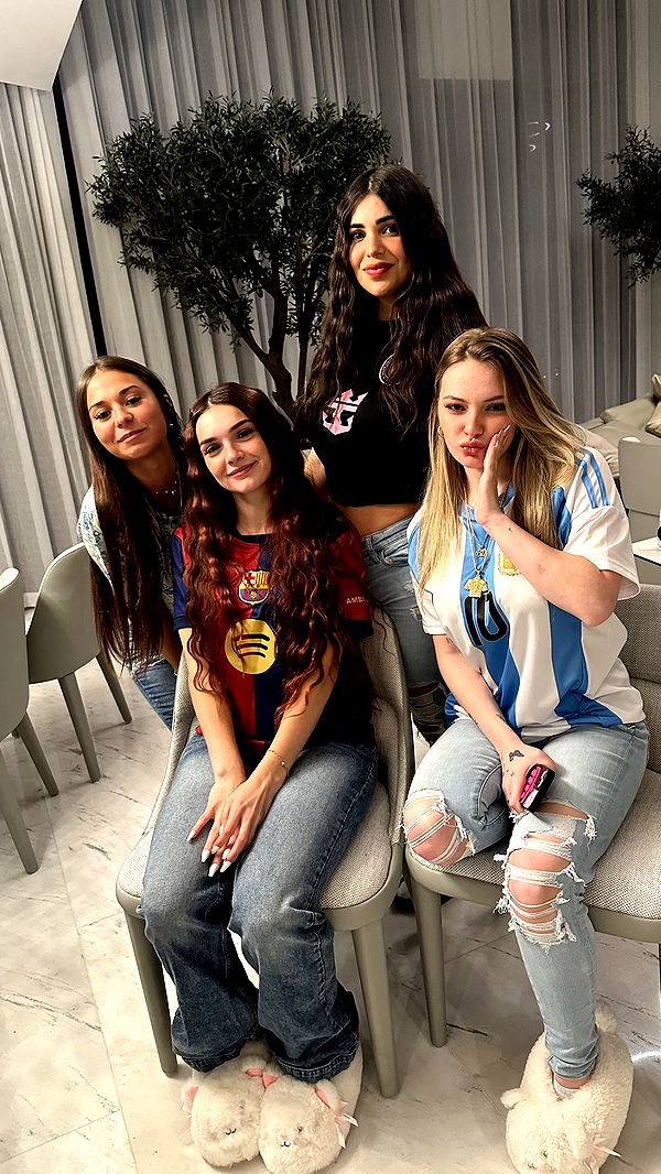 sophieraiin image ~ Altpins