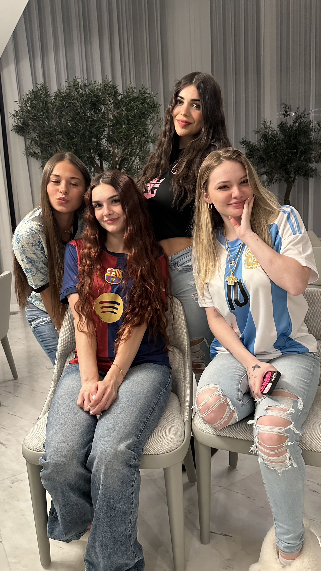 sophieraiin snapchat image archive image