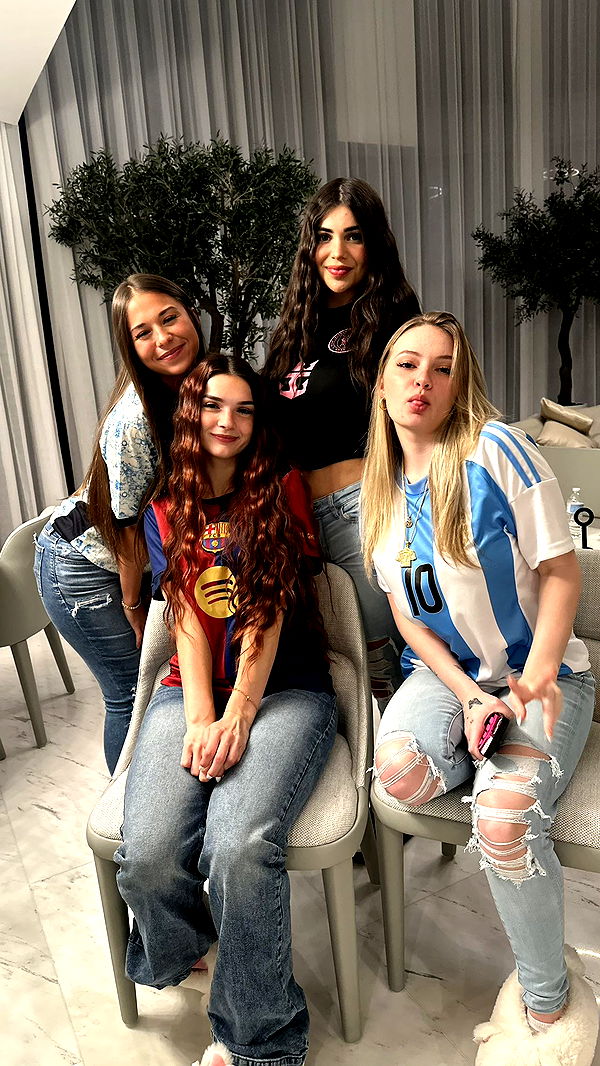 sophieraiin image ~ Altpins