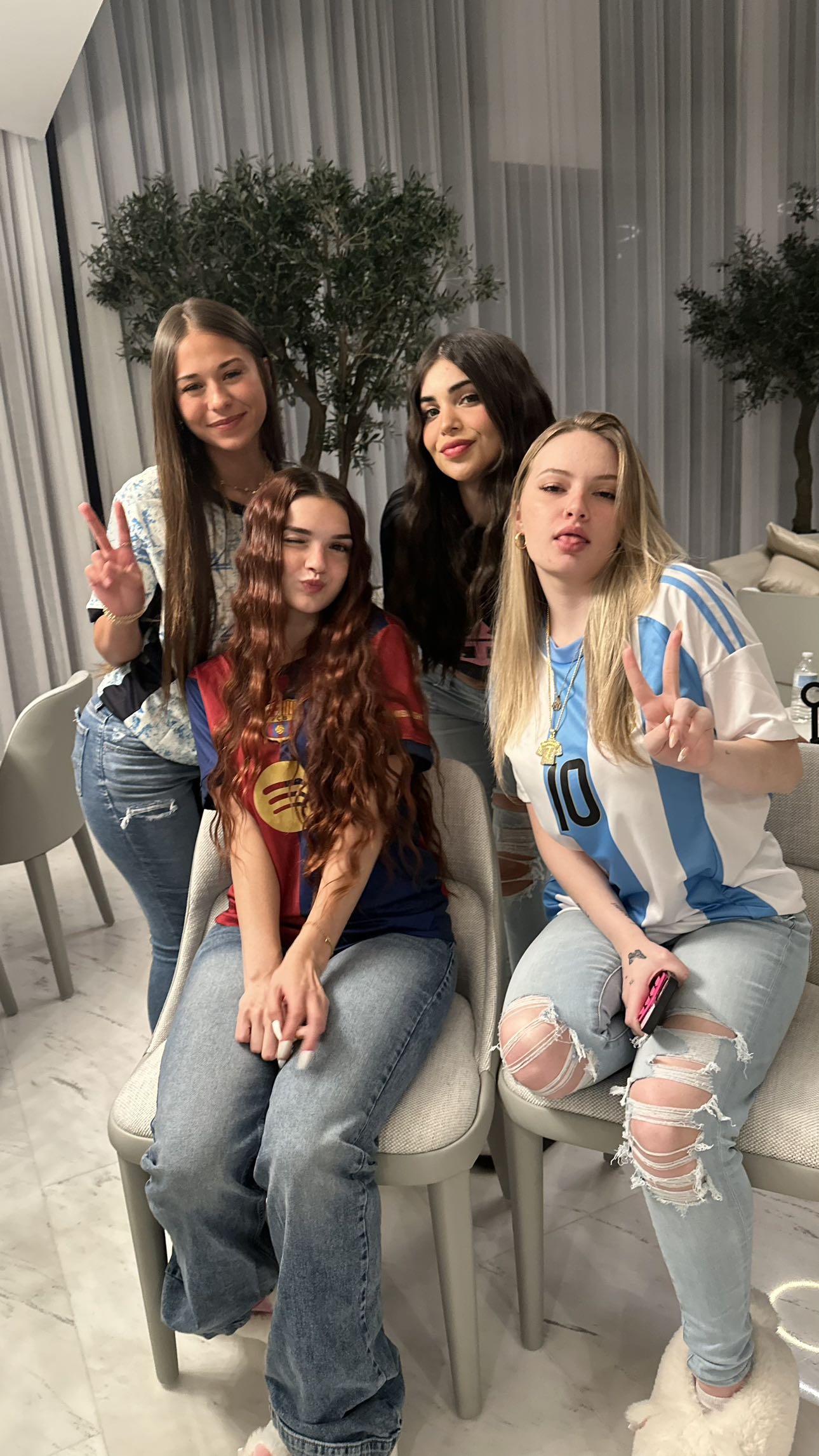 sophieraiin snapchat image archive image