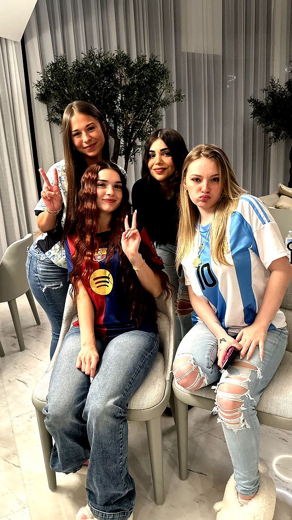 sophieraiin image ~ Altpins