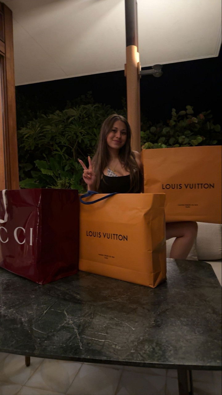 sophieraiin snapchat image archive image