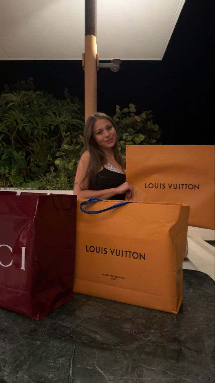 sophieraiin snapchat image archive image