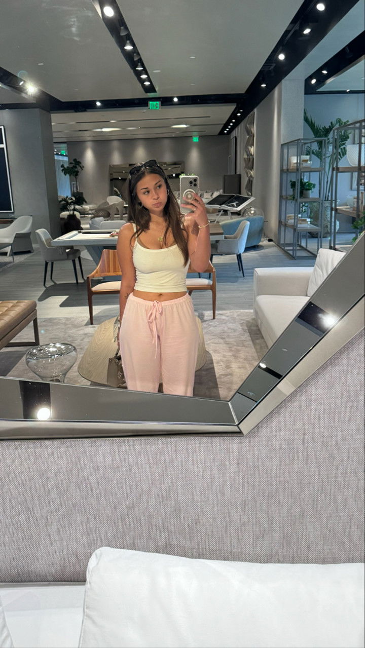 sophieraiin snapchat image archive image