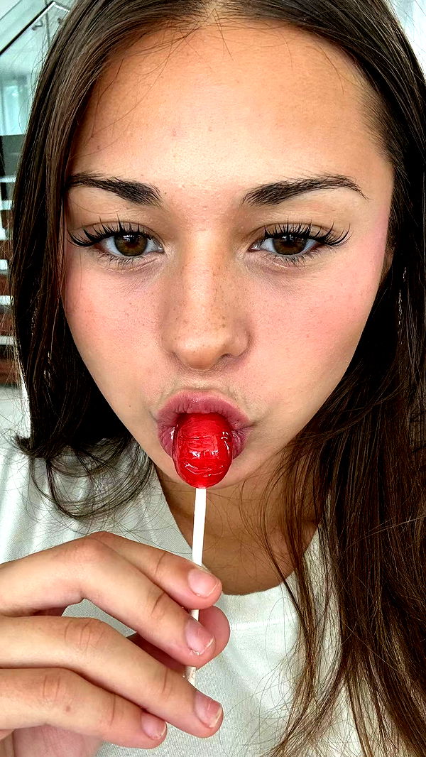 sophieraiin image ~ Altpins