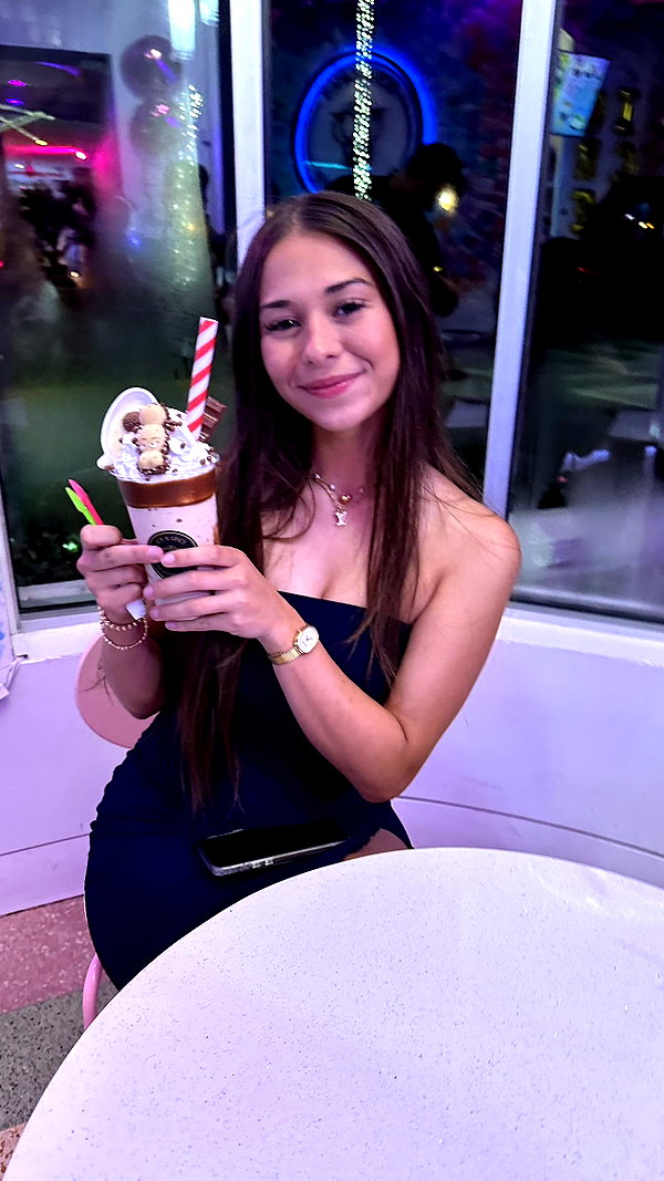 sophieraiin snapchat image archive image