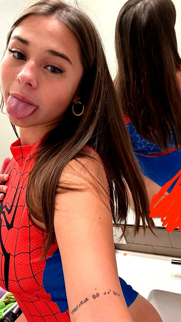 sophieraiin snapchat image archive image