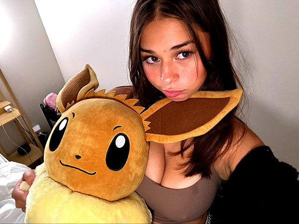 sophieraiin snapchat image archive image
