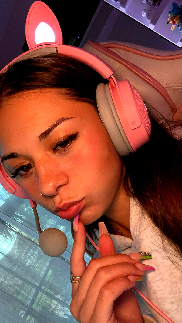 sophieraiin snapchat image archive image