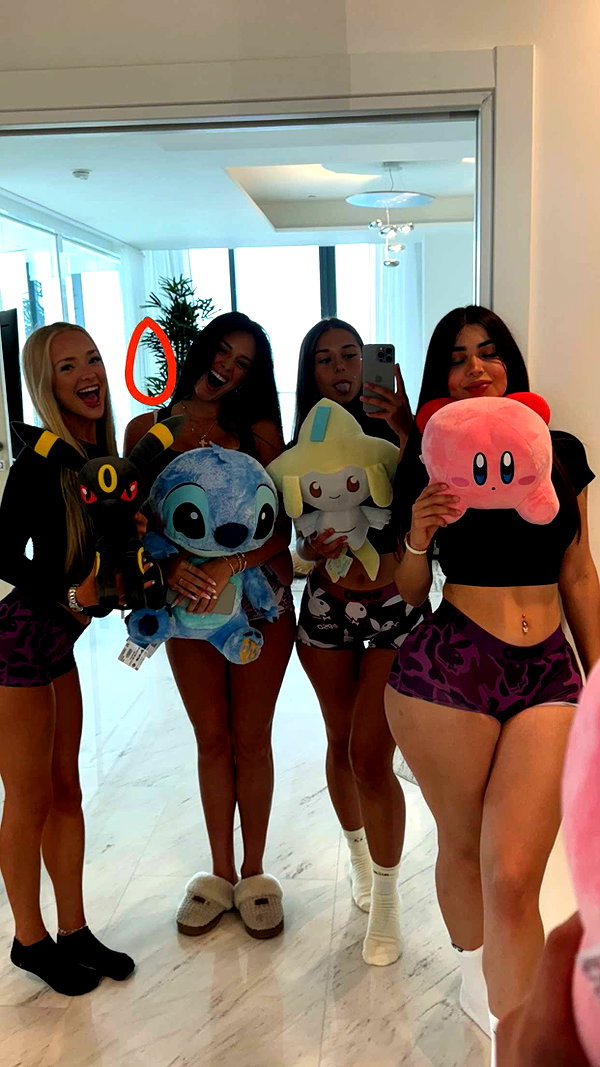 sophieraiin snapchat image archive image