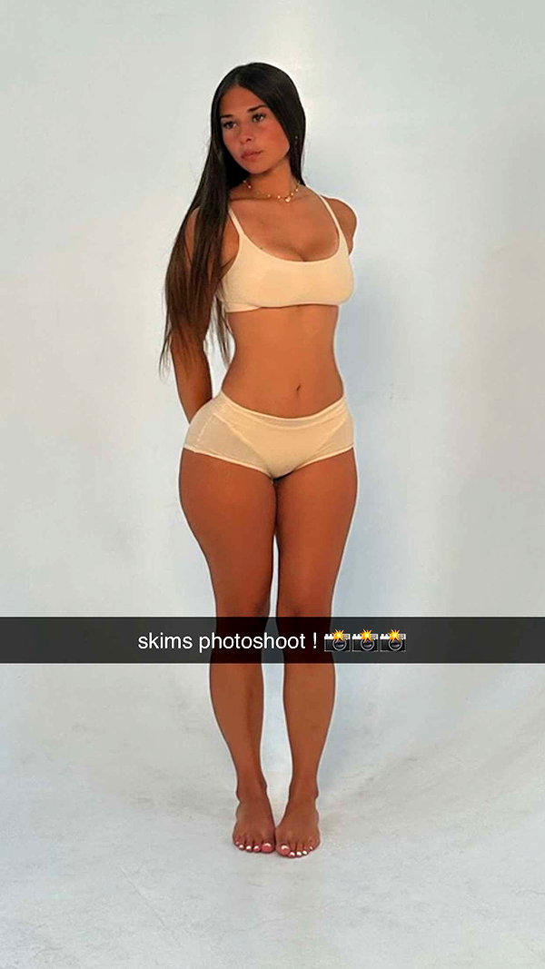 sophieraiin snapchat image archive image