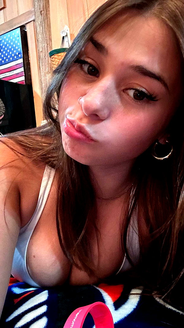 sophieraiin snapchat image archive image