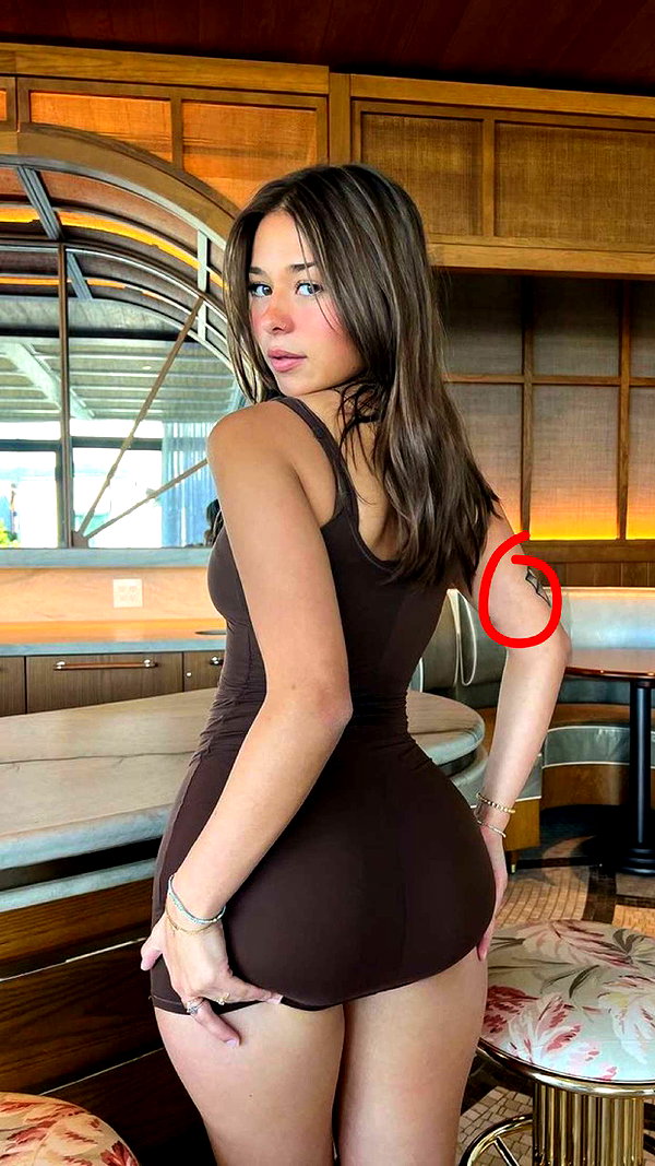 sophieraiin snapchat image archive image