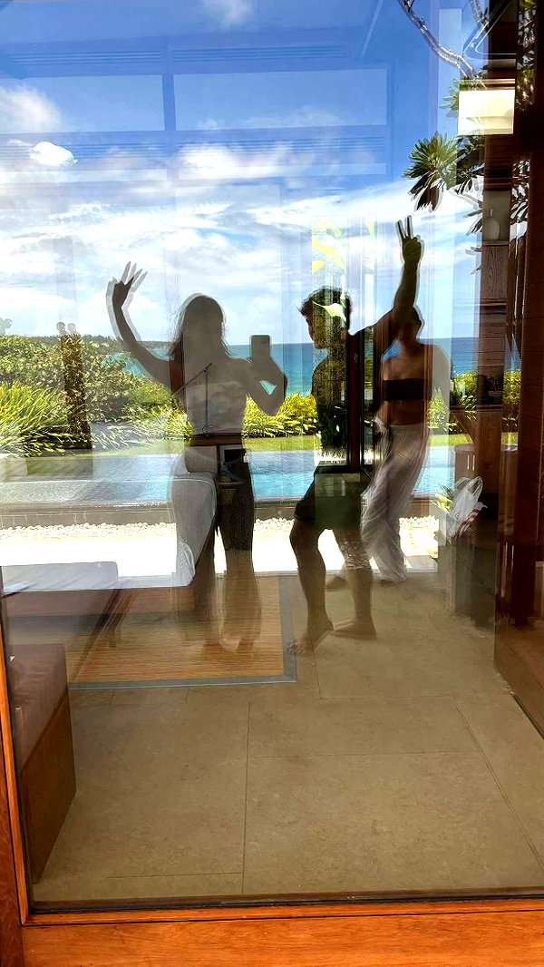 sophieraiin snapchat image archive image