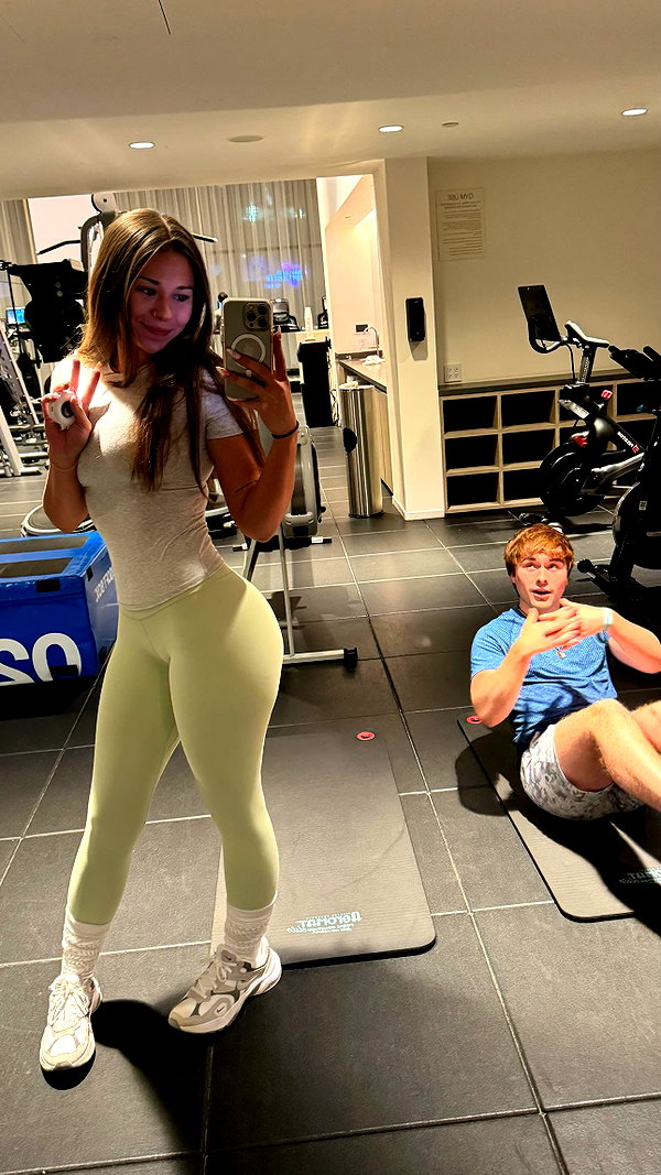 sophieraiin snapchat image archive image