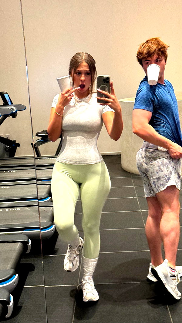 sophieraiin snapchat image archive image