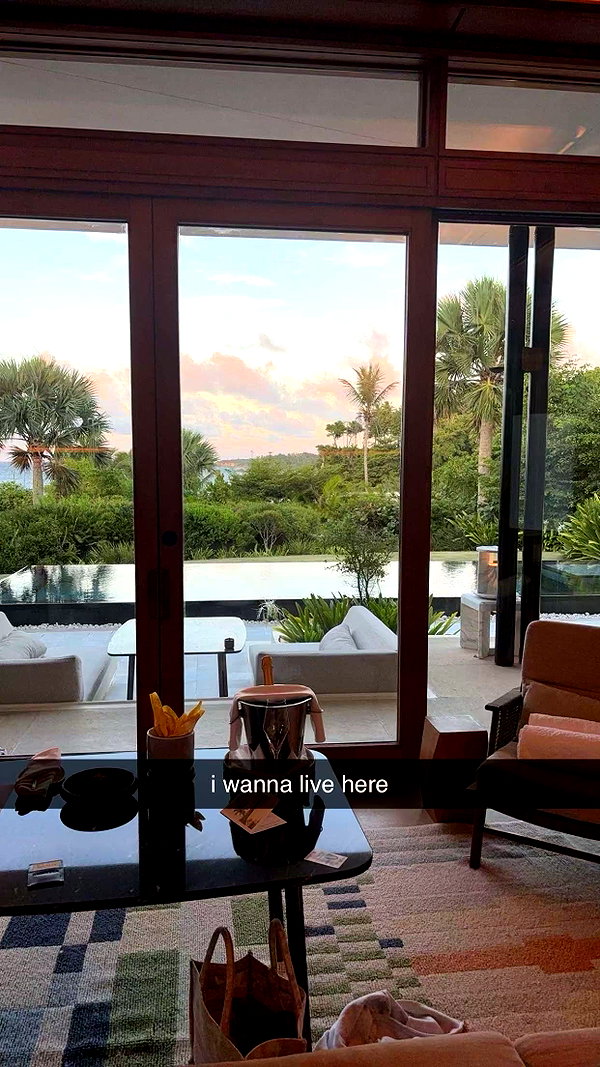 sophieraiin snapchat image archive image