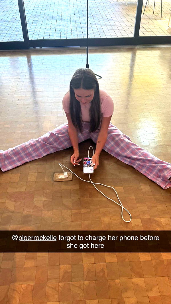 sophieraiin snapchat image archive image