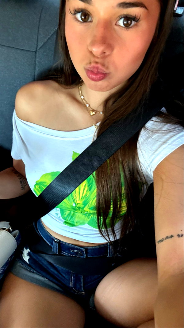 sophieraiin snapchat image archive image