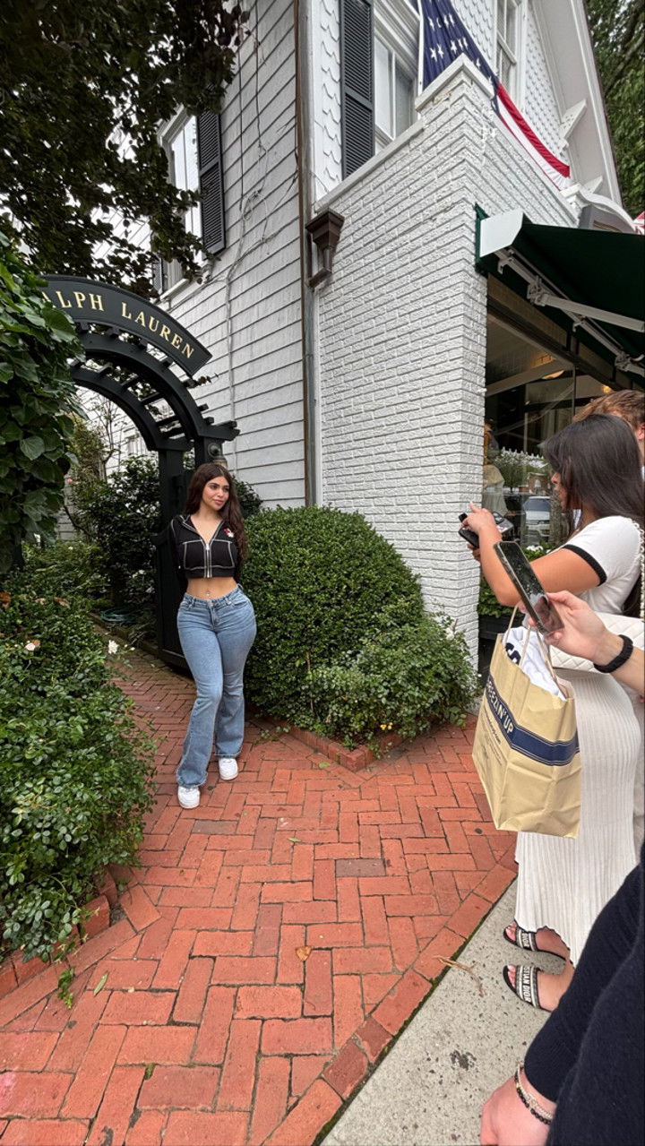 sophieraiin snapchat image archive image