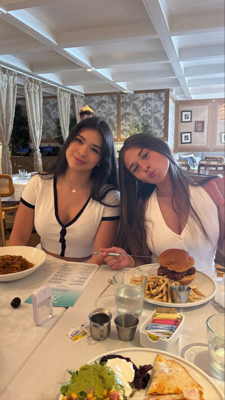 sophieraiin snapchat image archive image