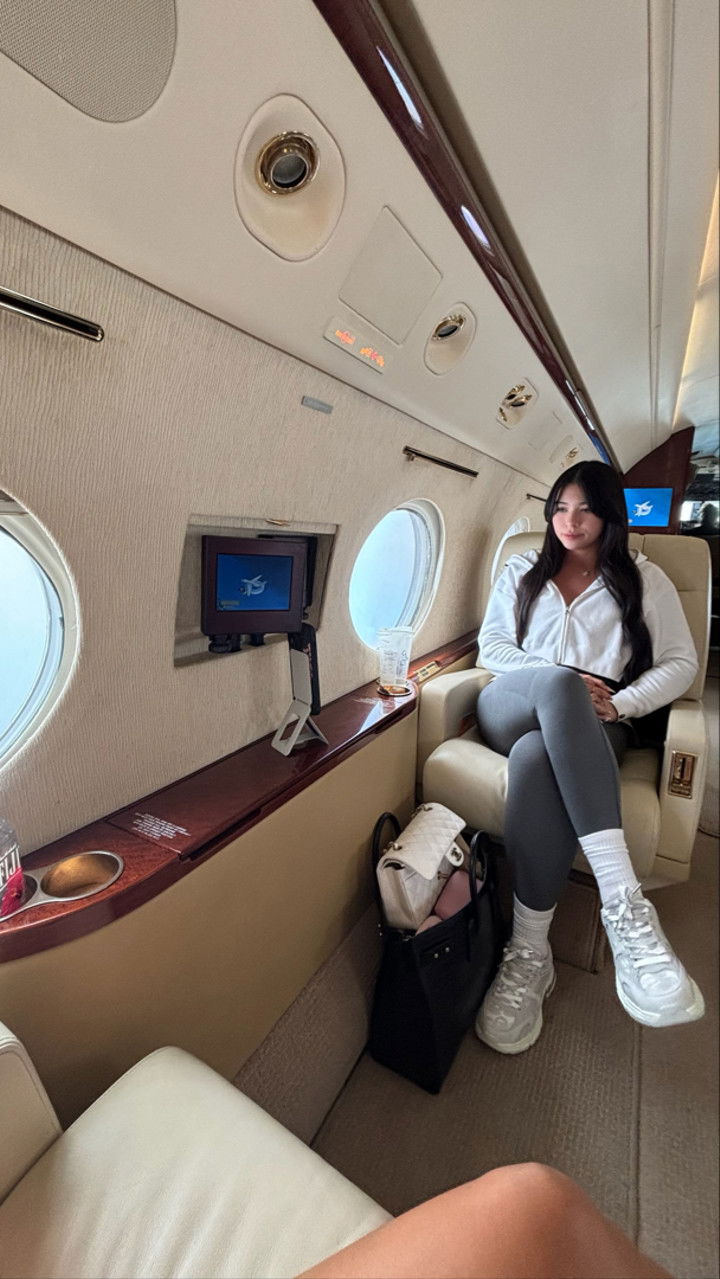 sophieraiin snapchat image archive image