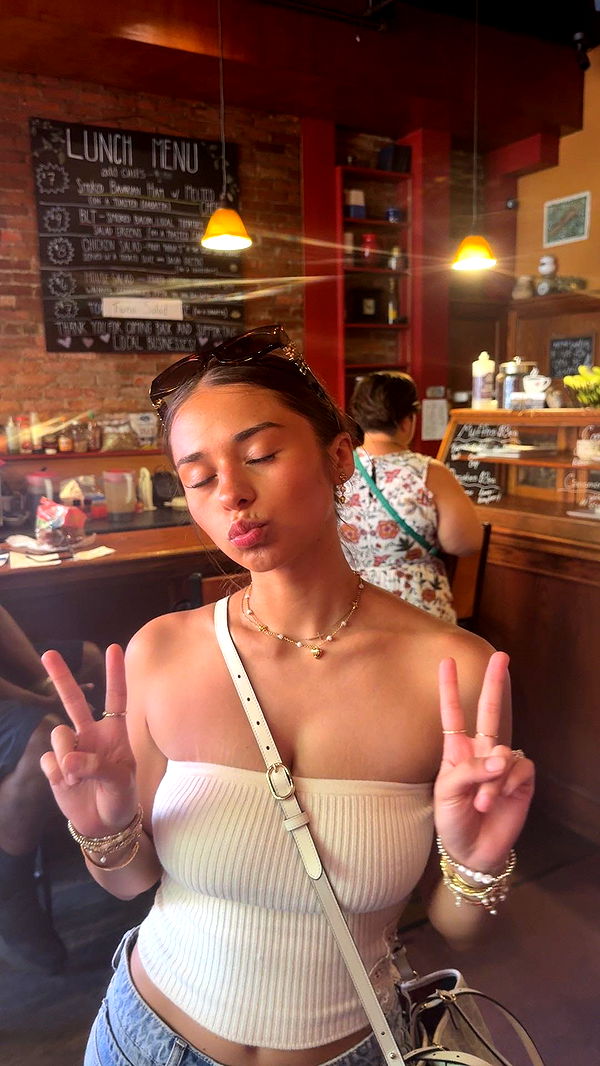 sophieraiin image ~ Altpins