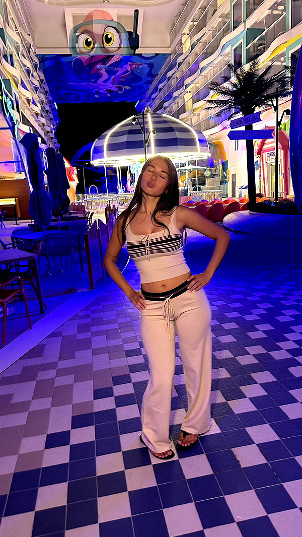 sophieraiin image ~ Altpins